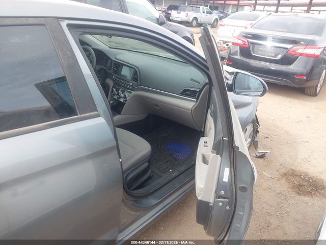 KMHD84LF1KU745493 Hyundai ELANTRA SEL