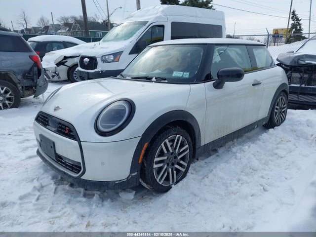 2025 MINI HARDTOP WMW23GD00S2W25411 Photo 1