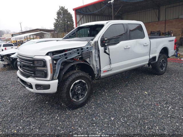 Ford F-250 Platinum 2025 1FT8W2BM3SED15006 Image 2