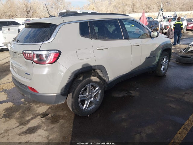 2024 JEEP COMPASS 3C4NJDBN0RT607583 Photo 3