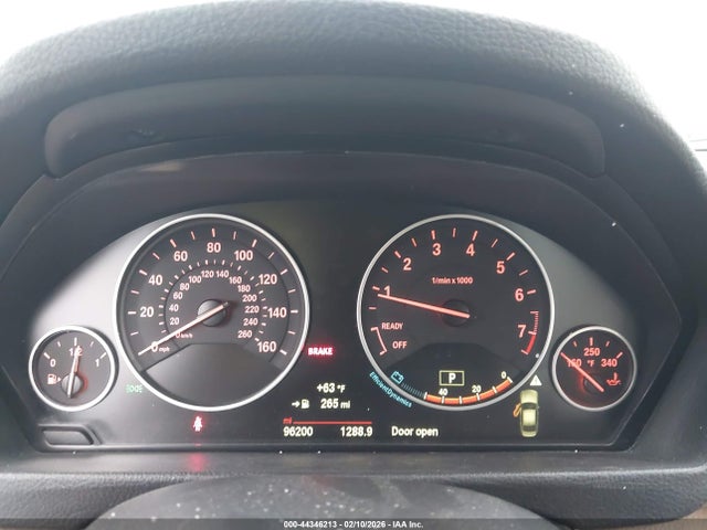 WBA3B1C56FP831164 BMW 320i