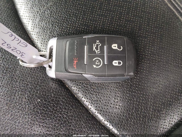44346247 :رقم المزاد ، 3C63R3JL5KG525364 vin ، 2019 Ram 3500 Laramie  4x4 8' Box مزاد بيع