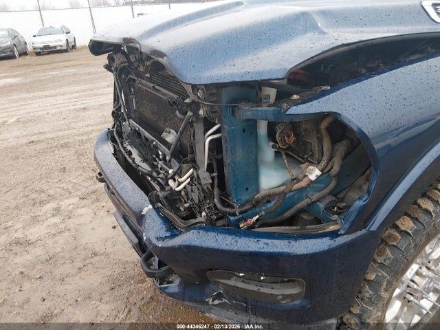 44346247 :رقم المزاد ، 3C63R3JL5KG525364 vin ، 2019 Ram 3500 Laramie  4x4 8' Box مزاد بيع