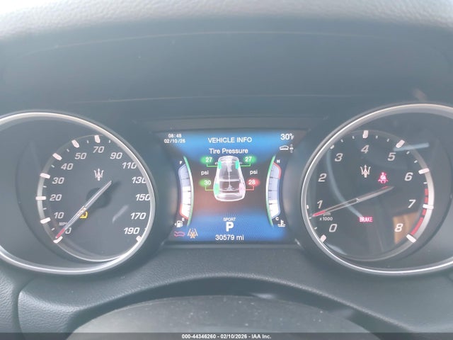 2017 MASERATI LEVANTE ZN661XUA5HX243890 Photo 6