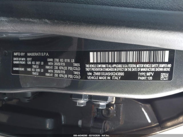 2017 MASERATI LEVANTE ZN661XUA5HX243890 Photo 8