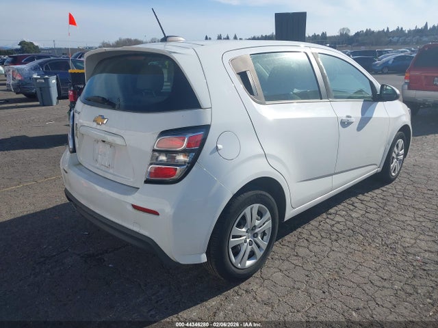 Chevrolet Sonic Fwd 1fl 5-door 2020 1G1JG6SB9L4129765 Image 4