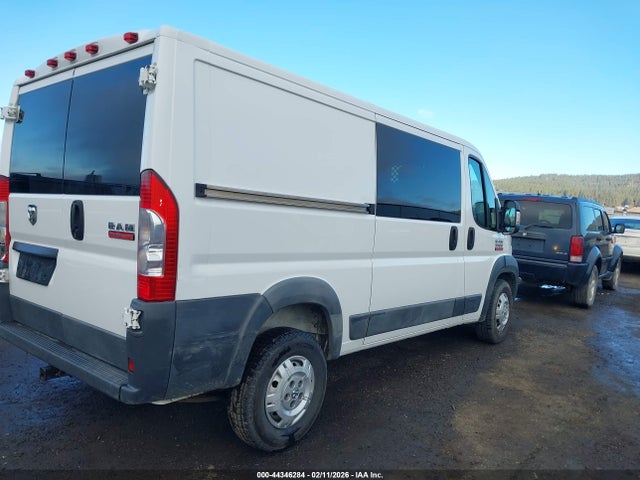 3C6TRVAG0HE517157 RAM Promaster 1500 Low Roof 136 Wb