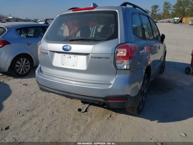 44346291 :رقم المزاد ، JF2SJABC6JH445785 vin ، 2018 Subaru Forester 2.5i مزاد بيع