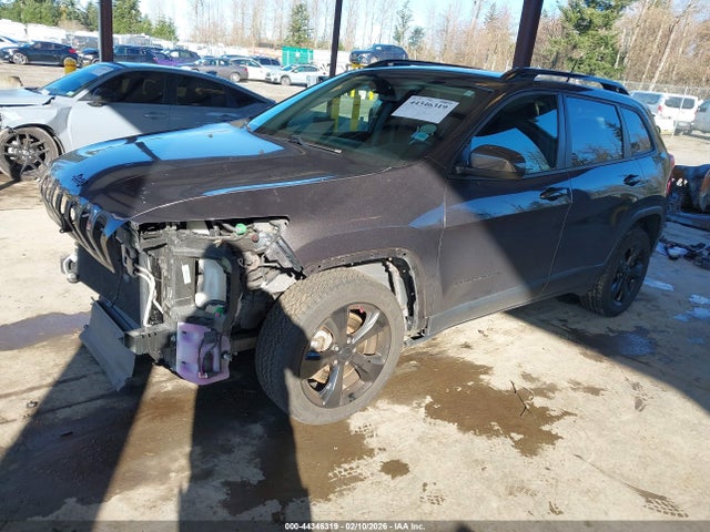 1C4PJLCX4JD540712 Jeep Cherokee Latitude Fwd