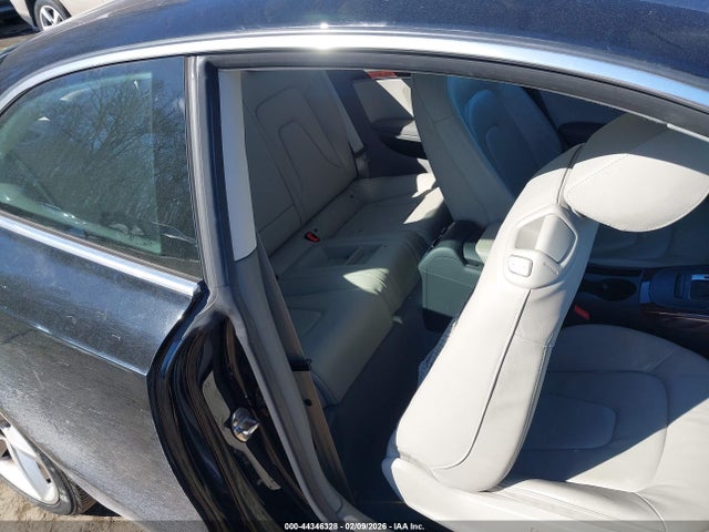 2009 AUDI A5 WAUDK78T29A013744 Photo 7