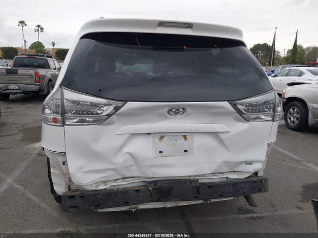 Toyota Sienna Se 8 Passenger 2017 5TDXZ3DC0HS798826 Image 6