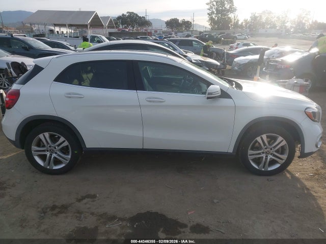 Aukcja sprzedaży 2018 Mercedes-benz Gla 250 4matic, vin: WDCTG4GB8JJ444272, numer aukcji: 44346355