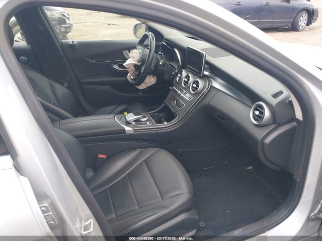 55SWF4KB7FU085555 Mercedes-Benz C-class C 300