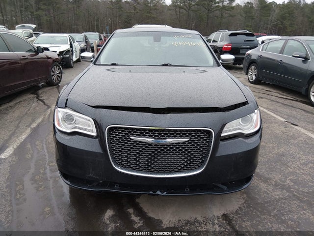 Продажа на аукционе авто 2018 Chrysler 300 Limited Awd, vin: 2C3CCAKGXJH170372, номер лота: 44346413