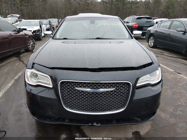 Продажа на аукционе авто 2018 Chrysler 300 Limited Awd, vin: 2C3CCAKGXJH170372, номер лота: 44346413