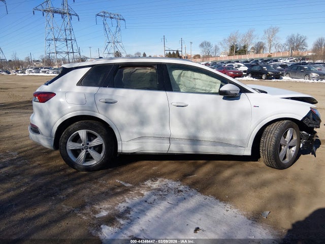 WA1LUBFZ2RP073999 Audi Q4 E-tron Premium Plus 55 Quattro