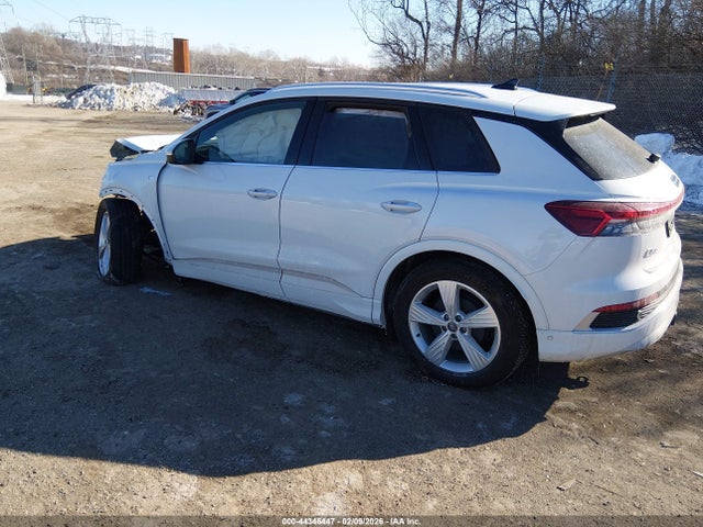 WA1LUBFZ2RP073999 Audi Q4 E-tron Premium Plus 55 Quattro