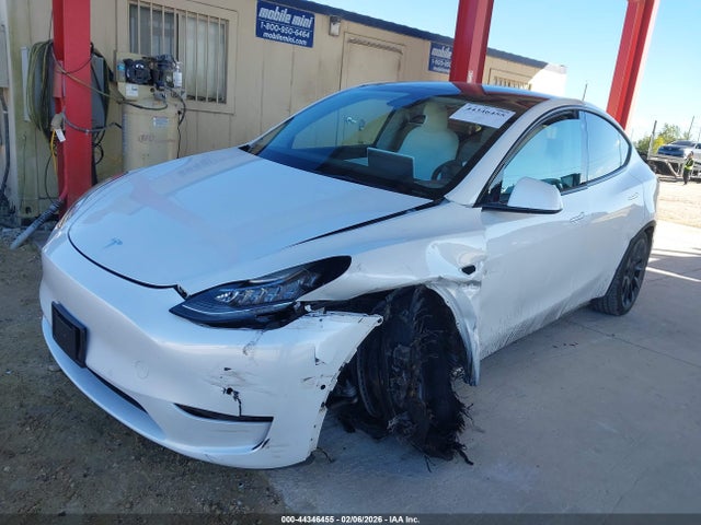2022 TESLA MODEL Y 7SAYGDEE4NF325837 Photo 1