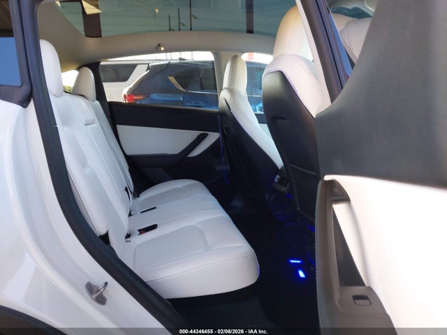 2022 TESLA MODEL Y 7SAYGDEE4NF325837 Photo 7