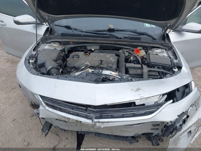 1G1ZD5ST5JF137474 Chevrolet MALIBU LT