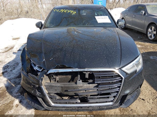 2017 Audi A3 2.0t Premium მანქანა იყიდება აუქციონზე, vin: WAUJ8GFF0H1025615, აუქციონის ნომერი: 44346499
