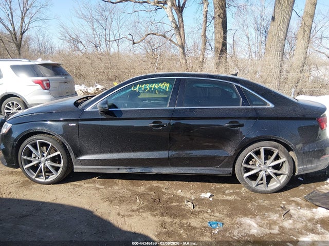 2017 Audi A3 2.0t Premium მანქანა იყიდება აუქციონზე, vin: WAUJ8GFF0H1025615, აუქციონის ნომერი: 44346499