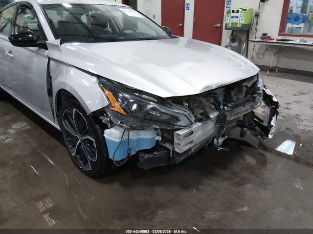 1N4BL4CV3RN363333 Nissan Altima Sr Fwd
