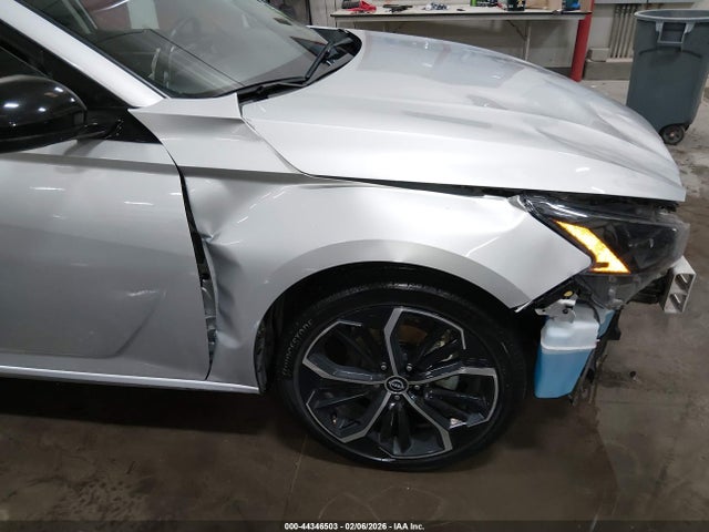 1N4BL4CV3RN363333 Nissan Altima Sr Fwd