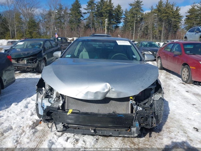 4T1BF1FK5FU001891 Toyota CAMRY LE