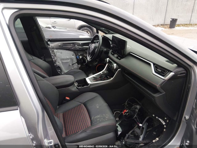 2023 TOYOTA RAV4 PRIME JTMEB3FV1PD139156 Photo 4