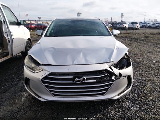 Продаж на аукціоні авто 2018 Hyundai Elantra Sel, vin: 5NPD84LF0JH230742, номер лоту: 44346568