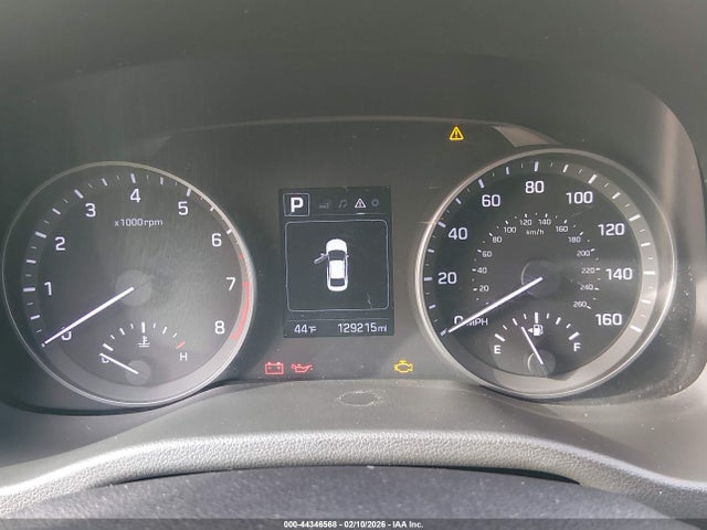 Продаж на аукціоні авто 2018 Hyundai Elantra Sel, vin: 5NPD84LF0JH230742, номер лоту: 44346568