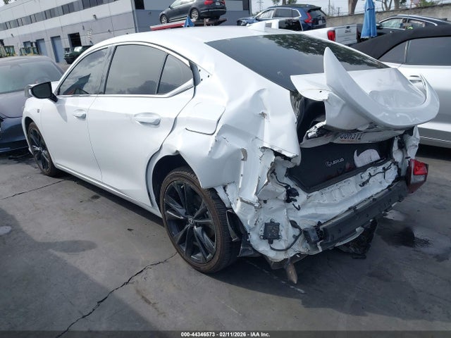 Продажа на аукционе авто 2024 Lexus Es 300h F Sport Handling, vin: 58ABA1C13RU039658, номер лота: 44346573
