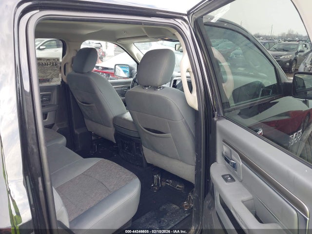 Продаж на аукціоні авто 2018 Ram 1500 Big Horn  4x4 5'7 Box, vin: 3C6RR7LG2JG195957, номер лоту: 44346605