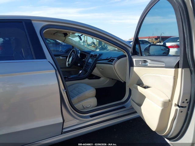 3FA6P0H77GR187390 Ford FUSION SE