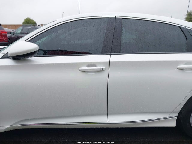 1HGCV3F43JA004793 Honda Accord Hybrid Ex