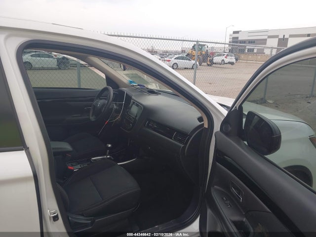 Aukcja sprzedaży 2019 Mitsubishi Outlander Es, vin: JA4AD2A35KZ055985, numer aukcji: 44346642