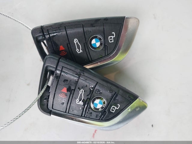 2021 BMW 330I 3MW5R1J04M8C09329 Photo 10