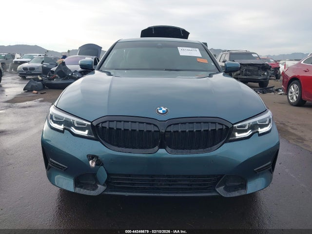 3MW5R1J04M8C09329 BMW 330I
