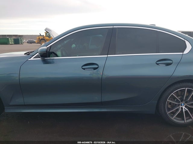 3MW5R1J04M8C09329 BMW 330I