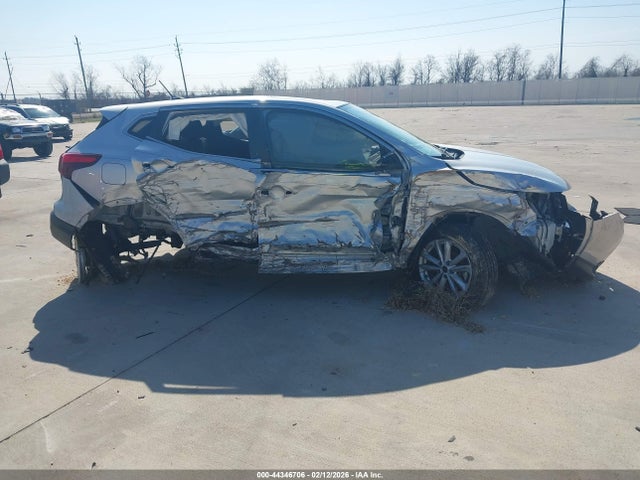 JN1BJ1CP3KW527134 Nissan Rogue Sport S