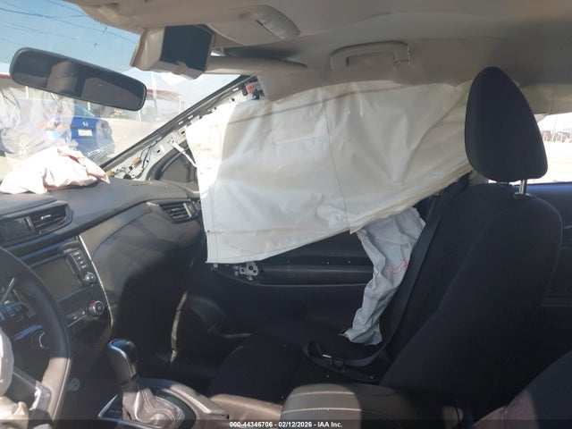 JN1BJ1CP3KW527134 Nissan Rogue Sport S