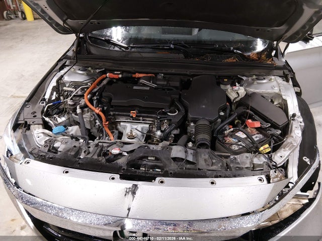 1HGCV3F9XLA007950 Honda Accord Hybrid Touring