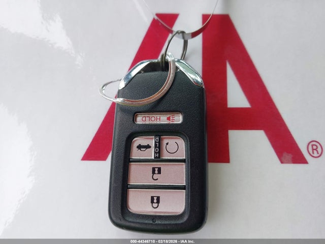 1HGCV3F9XLA007950 Honda Accord Hybrid Touring