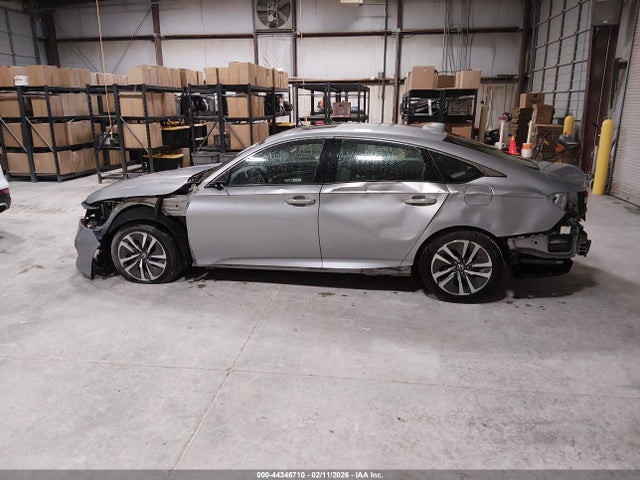 1HGCV3F9XLA007950 Honda Accord Hybrid Touring