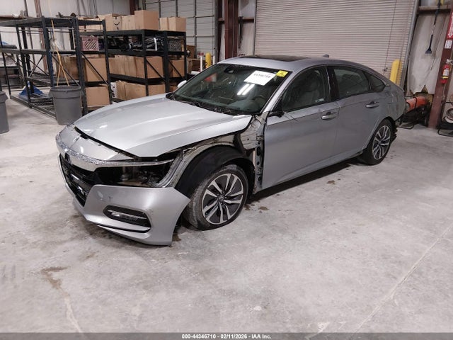 1HGCV3F9XLA007950 Honda Accord Hybrid Touring