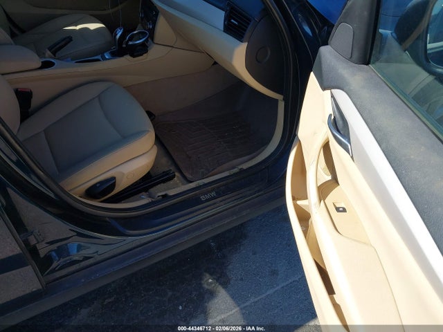 44346712 :رقم المزاد ، WBAVL1C57EVY15281 vin ، 2014 Bmw X1 Xdrive28i مزاد بيع