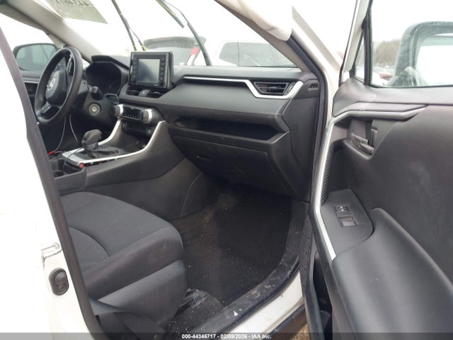 2021 TOYOTA RAV4 2T3G1RFV0MC234726 Photo 4