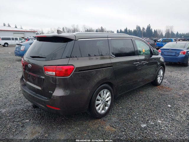 KIA SEDONA EX 2017 KNDMC5C17H6256350 Image 4