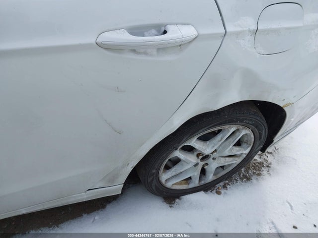 44346767 :رقم المزاد ، 3FA6P0H70ER353083 vin ، 2014 Ford Fusion Se مزاد بيع